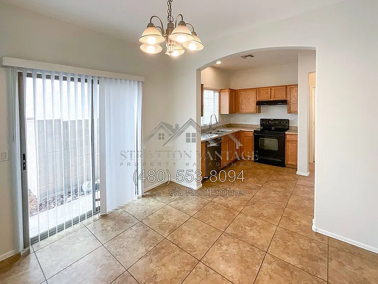 4737 E Olney Ave — Photo 3