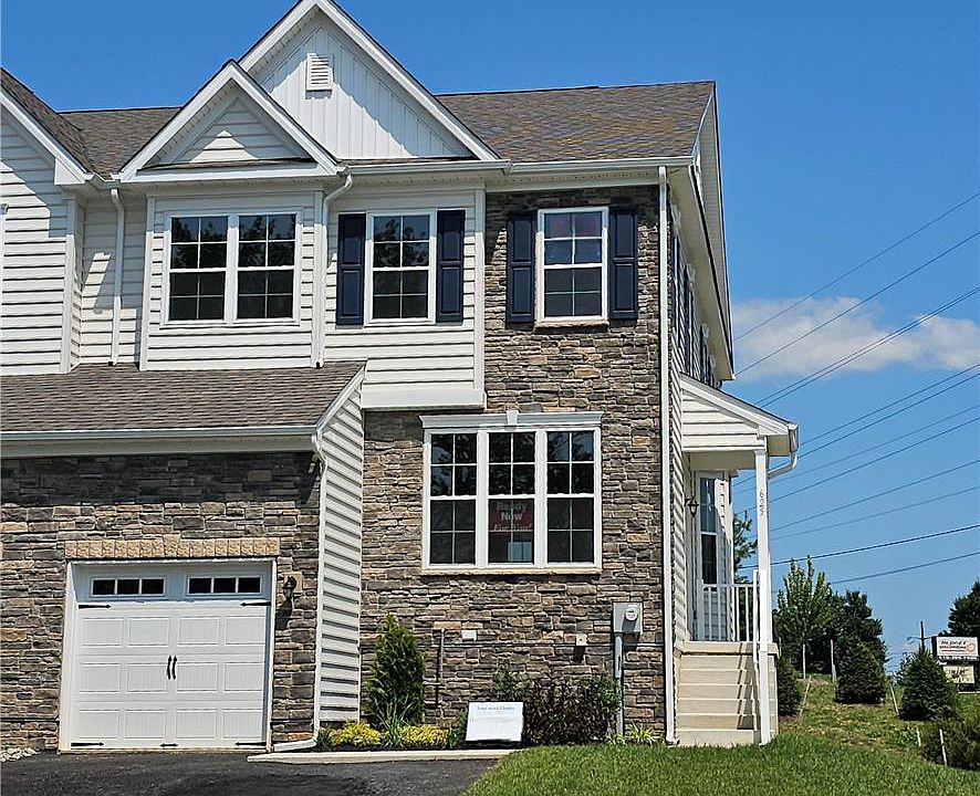 1st image of 625 Fountain View Cir #10