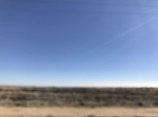 W Vic Avenue C8 137th St W, Lancaster, CA 93536