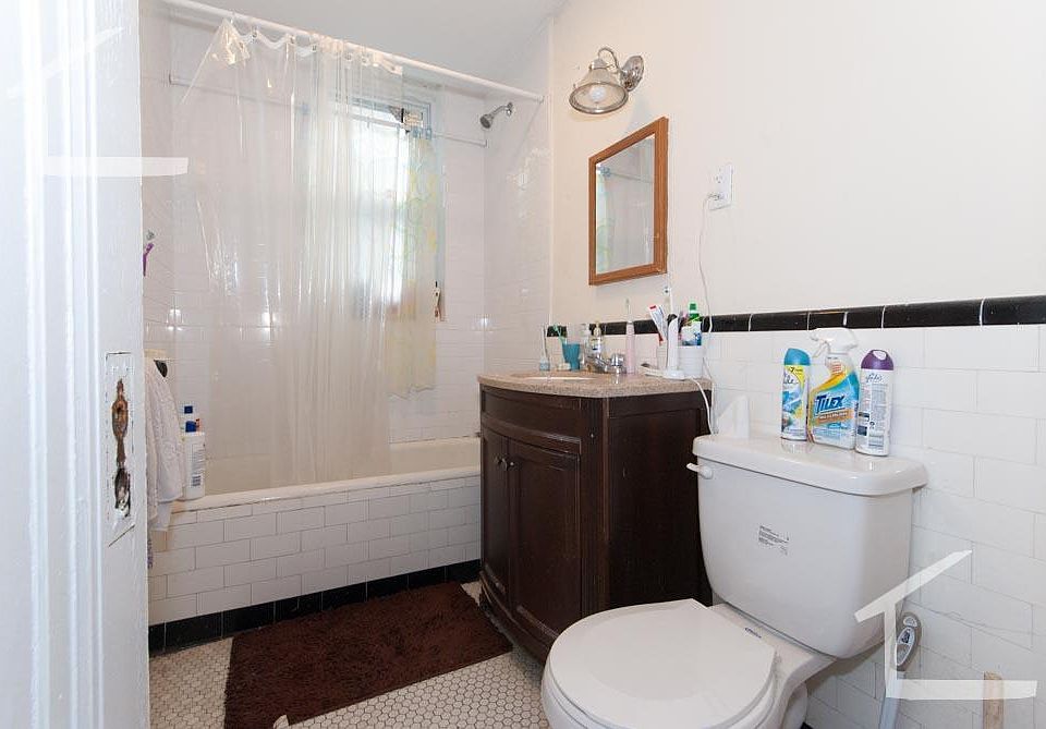 2nd image of 1691 Commonwealth Ave APT 29D