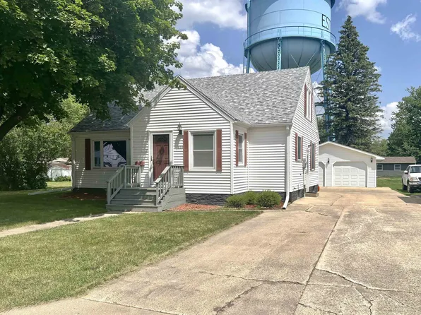 809 14th Ave N, Estherville, IA 51334