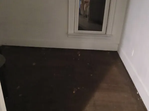 518 E 10th St #1, Erie, PA 16503