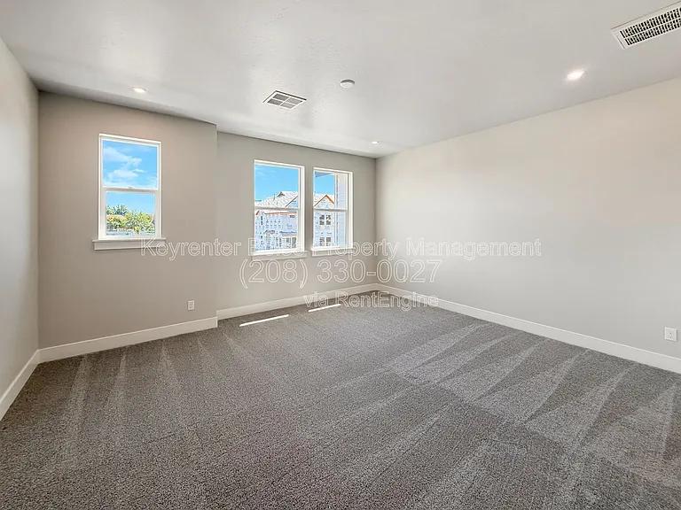 12523 W Callisto Ln — Photo 11