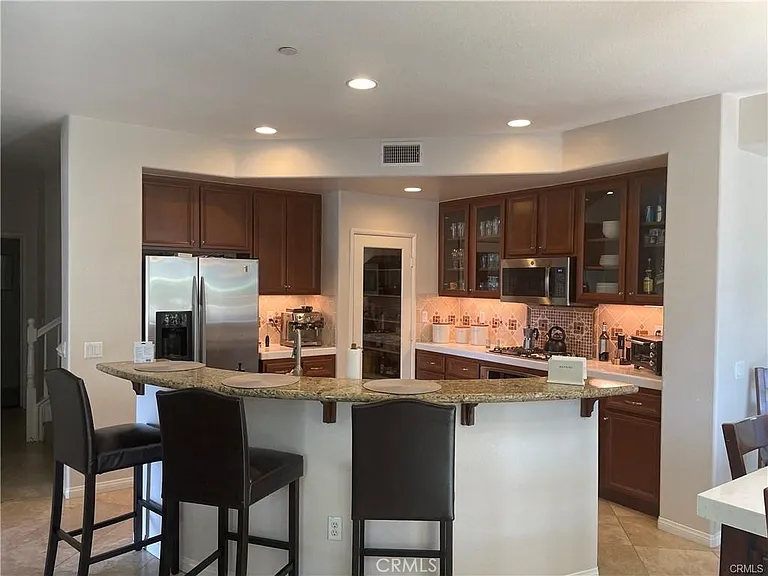 4164 Terraza Way #B — Photo 9