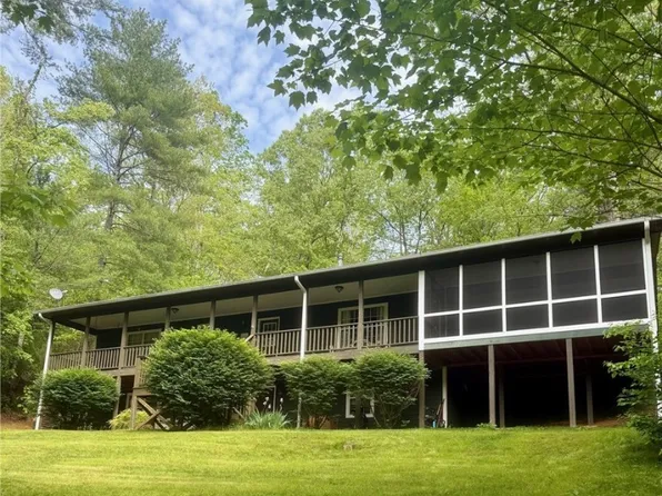 3517 Duncan Bridge Road, Cleveland, GA 30528