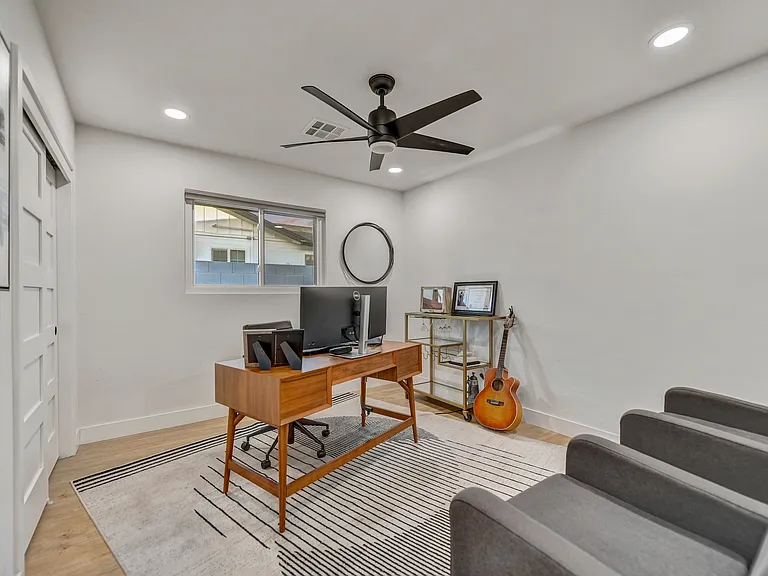 5019 E Windsor Ave — Photo 15