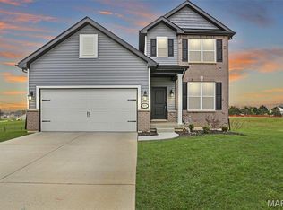 809 Londonbury Ct, Wentzville, MO