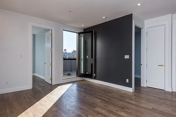 Rented by Nooklyn NYC LLC | media 30