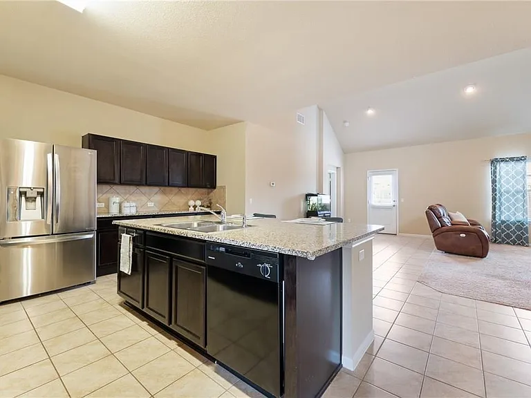 206 Llano River Trl — Photo 8