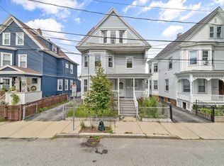 32 Bartlett St, Somerville, MA 02145
