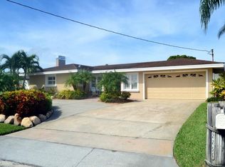 2256 Lagoon Dr, Dunedin, FL 34698