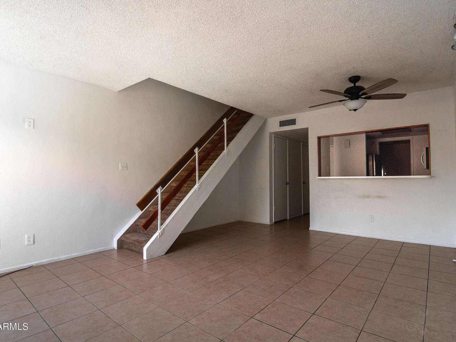 2 bed, 1.5 bath, 980 sqft, $1,495 — Photo 3