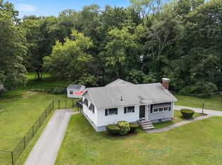 3 Michael Rd, Dracut, MA 01826