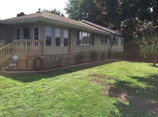 70 Hickory Rd, Chester, WV 26034