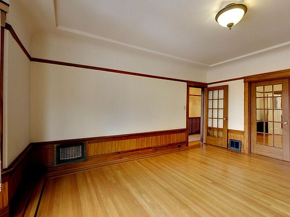 5th image of 1344-1346 Chestnut St #1344
