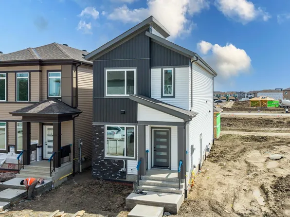 1547 211th St NW, Edmonton, AB T6M 2P3