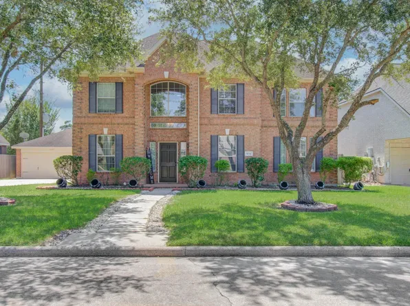 8134 Trophy Place Dr, Humble, TX 77346