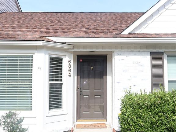 3rd image of 6864 Steeplechase Dr NW