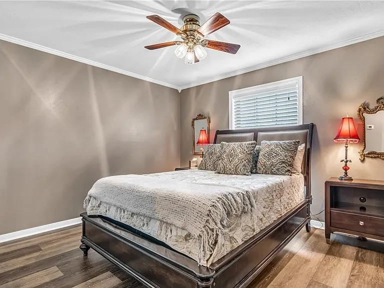 2805 Socorro Ct — Photo 16