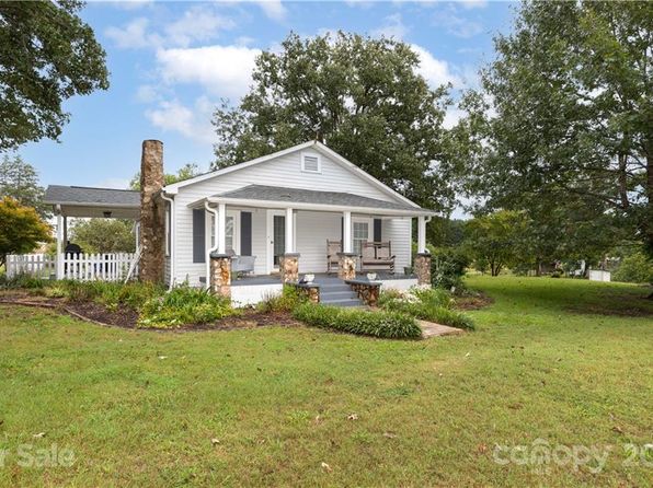 homes for rent hickory grove sc