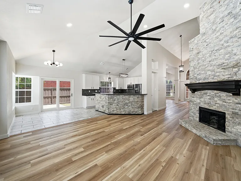 21 Heritage Way — Photo 12