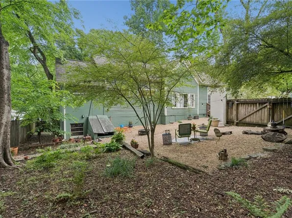 1248 Barnes St NW, Atlanta, GA 30318