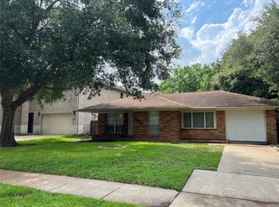 4057 Woodfox St, Houston, TX 77025