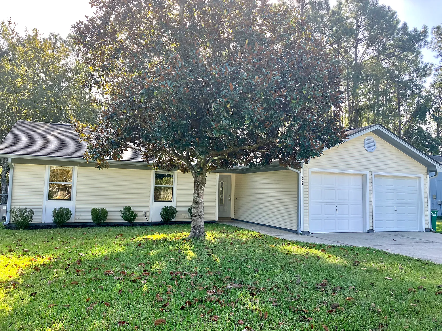 3 bed, 1155 sqft, $1,775 — Photo 3