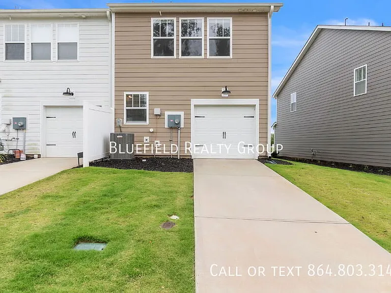 271 Dalmatian Dr — Photo 25