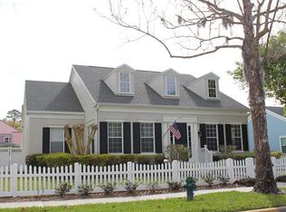 407 Sycamore St, Celebration, FL 34747