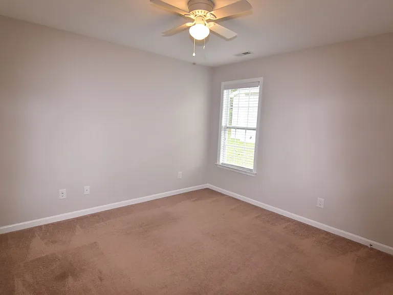 1942 Sapphire Rd — Photo 24