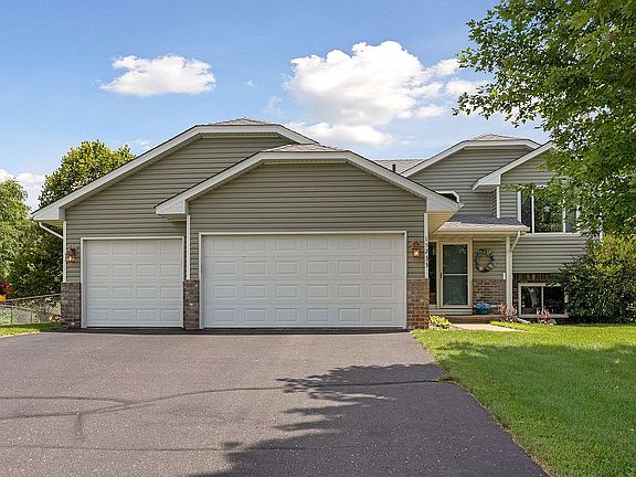 2nd image of 15233 Germanium Cir NW