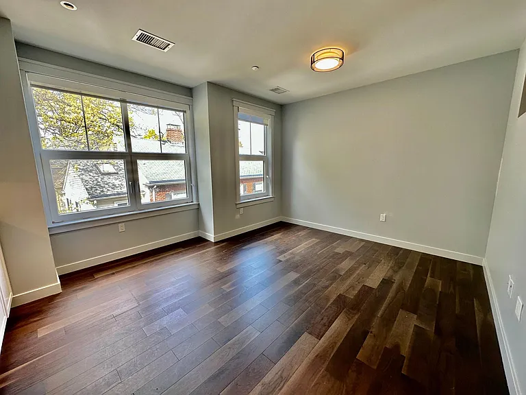 134 Babcock St #305 — Photo 14