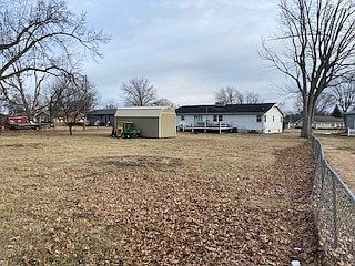 4th image of 32 Nolen Dr