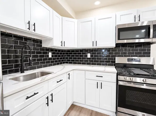 518 Jefferson St, Camden, NJ 08104
