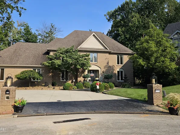 9214 Woodhurst Ct, Hurstbourne, KY 40222
