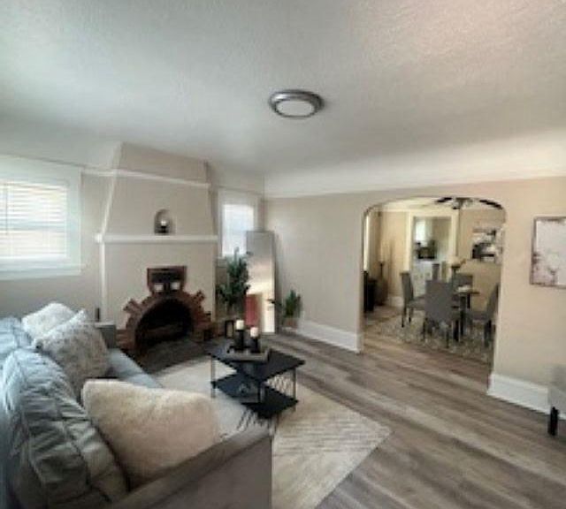 Listing photo 3