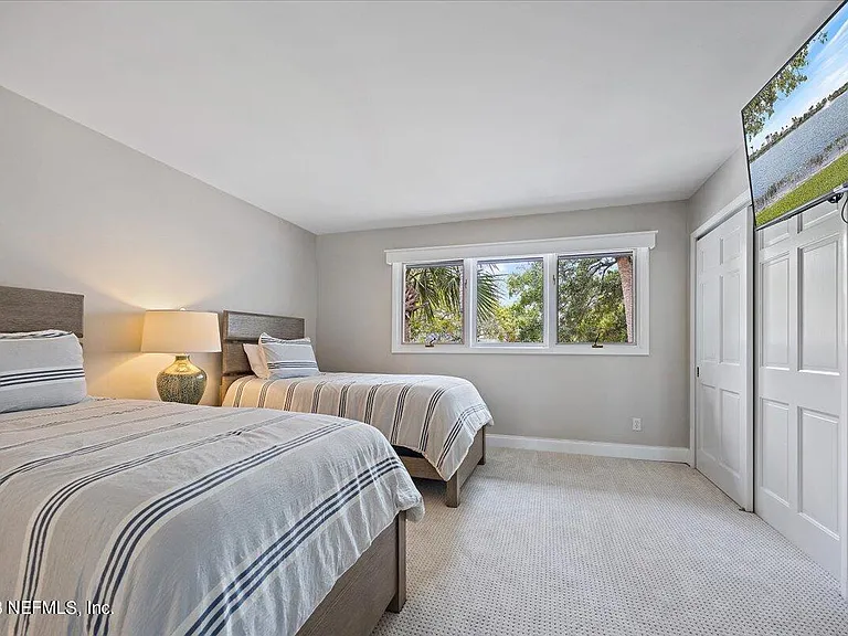 324 Quail Pointe Dr — Photo 16