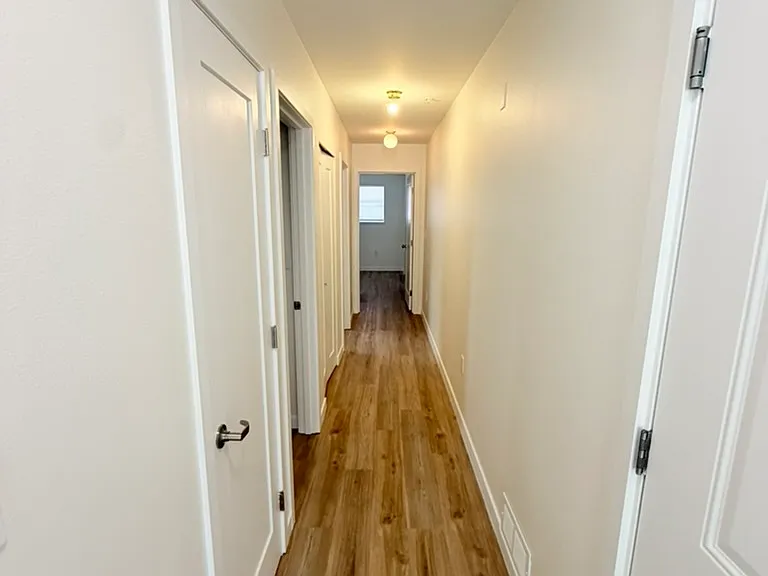 2016 S Main St #101 — Photo 3