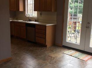 7720 Micawber Rd NE, Warren, OH 44484