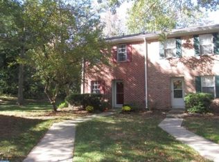 16 Magnolia Ct, Lawrenceville, NJ 08648