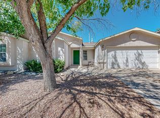 1652 Lark Spur Dr NE, Rio Rancho, NM 87144