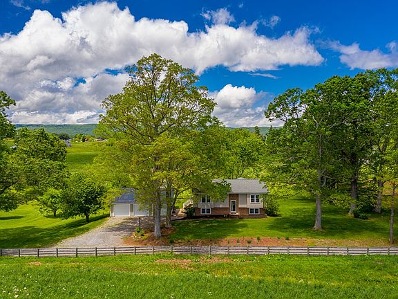 4th image of 5479 Crosswinds Ln