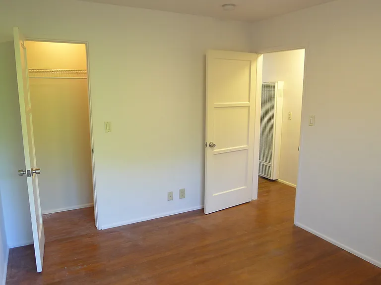 6136 Oliva Ave — Photo 26