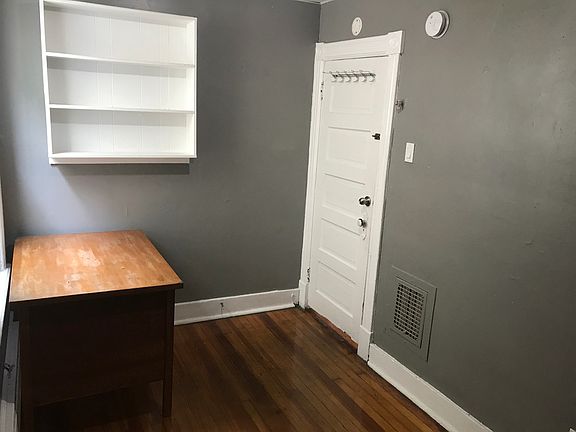 4th image of 55 Elberon Pl #A