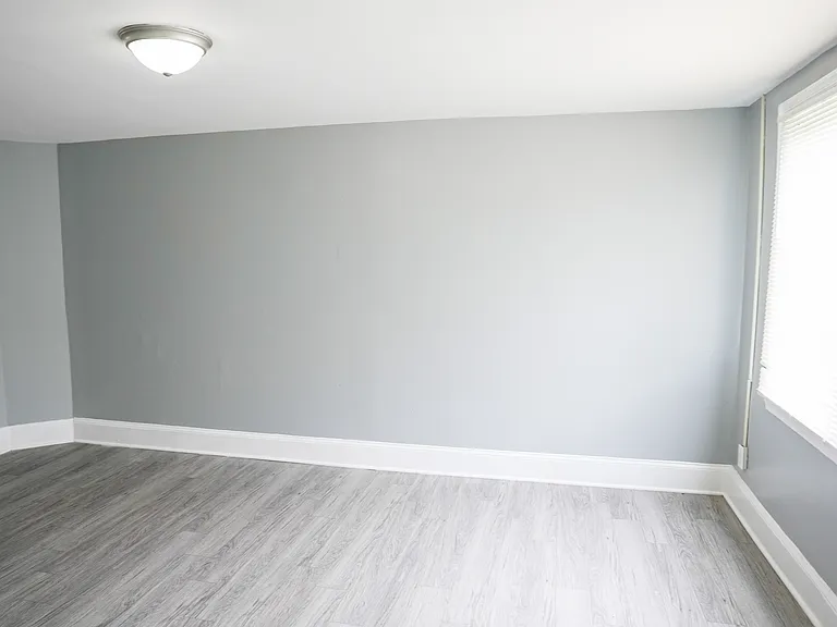 3249 Westmont Ave — Photo 4