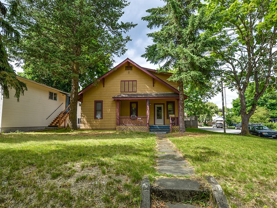 1st image of 423 E Foster Ave