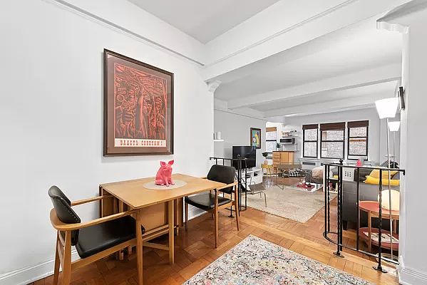 1st image of 123 E 37th St #5B