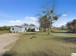 359 Raby Rd, Eddy, TX 76524
