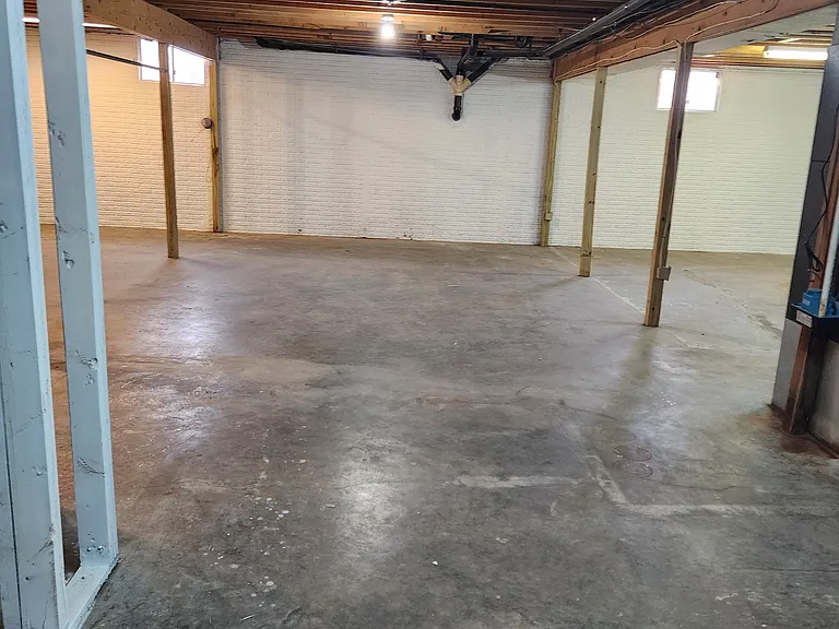 1633 E Lark St #2 — Photo 12